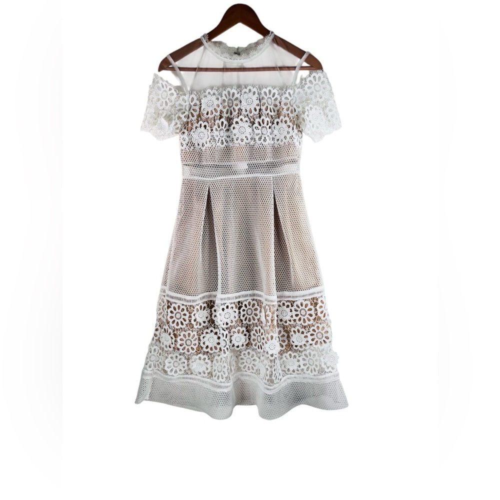 New Endless Rose Women's Lace Short Sleeves Dress Lined Size Small